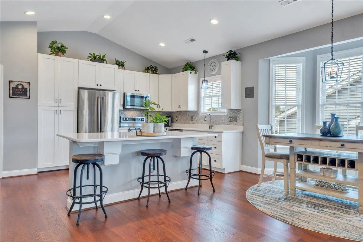 1152 Cardiff CT - Photo 5