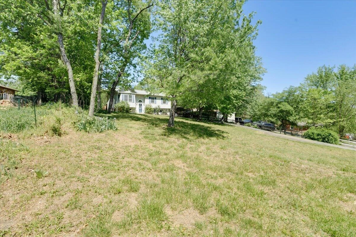 4600 Tobey RD - Photo 33