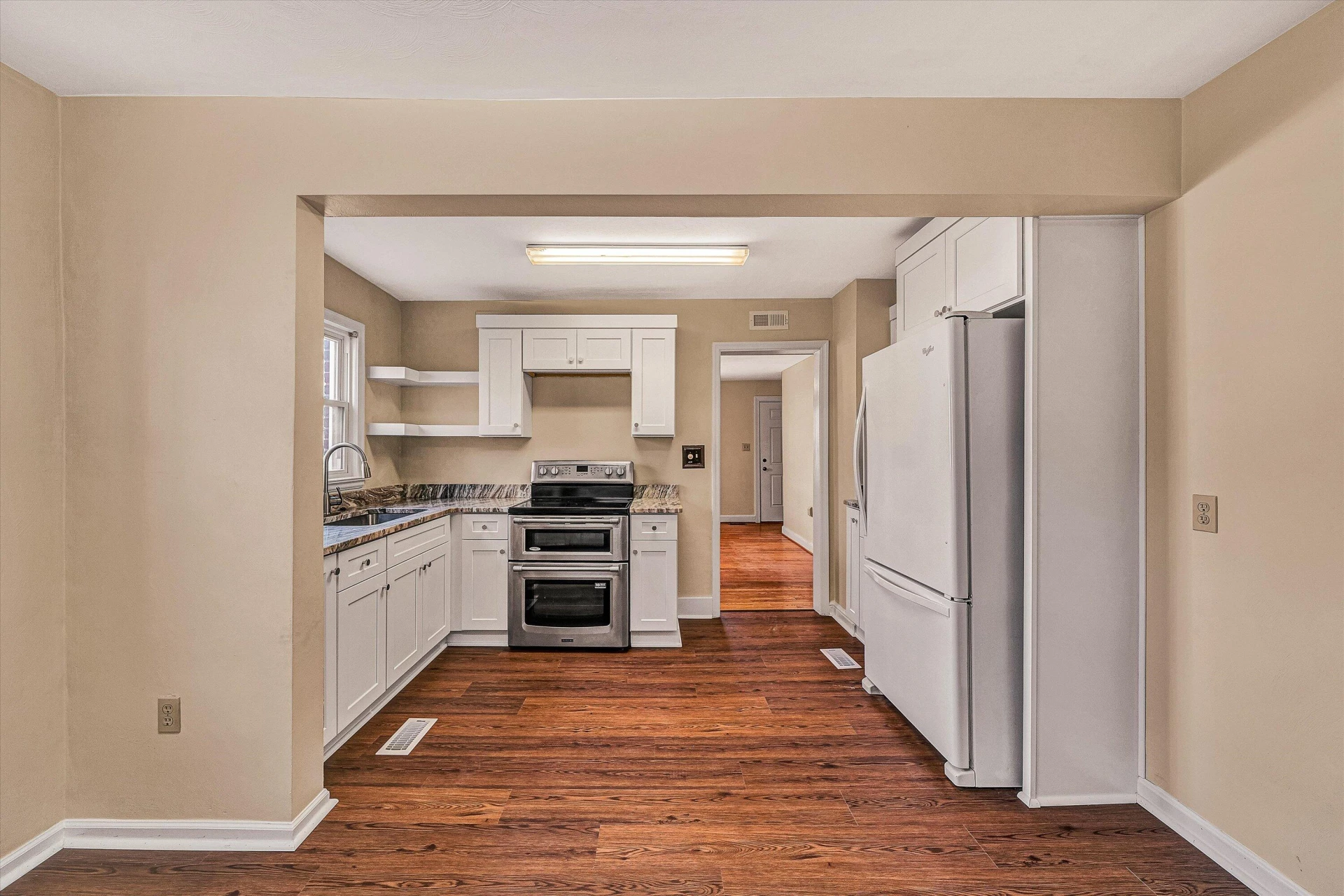 150 Fort Lewis BLVD - Photo 11