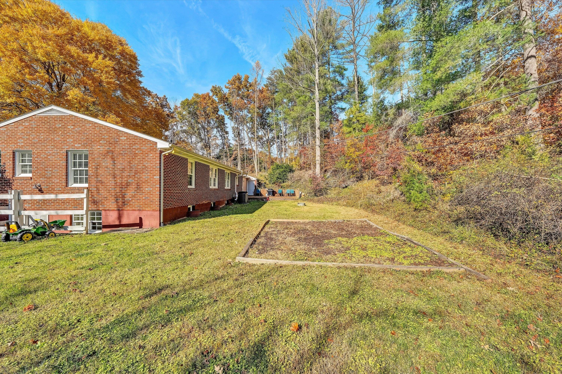 2320 Grassy Hill RD - Photo 38