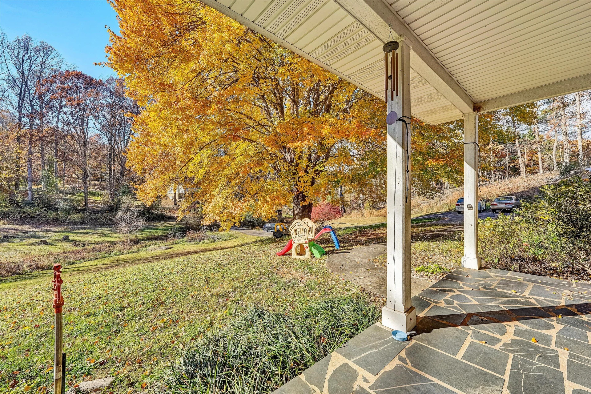 2320 Grassy Hill RD - Photo 5