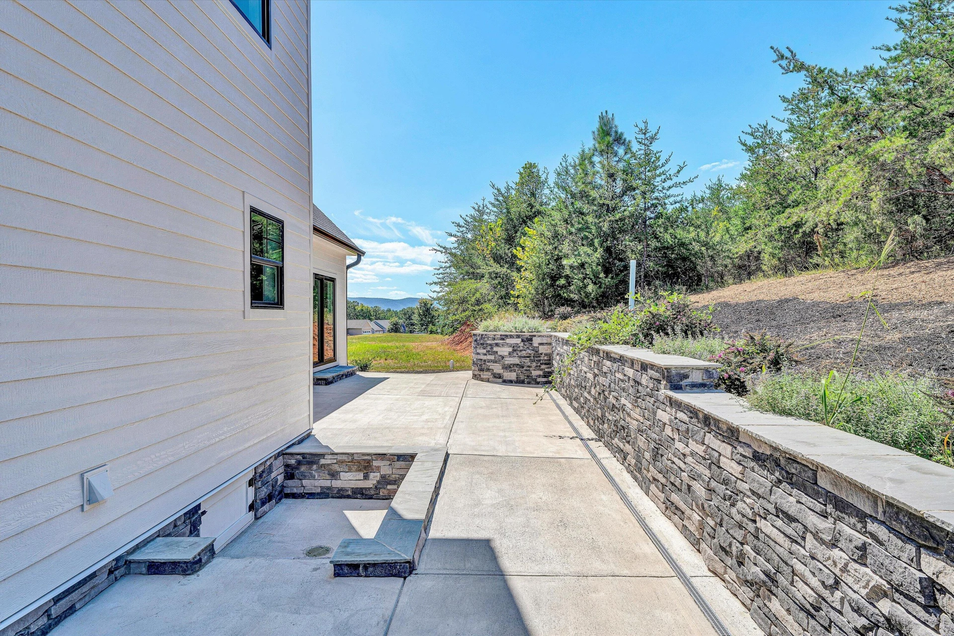 1154 Barrow Hills DR - Photo 25