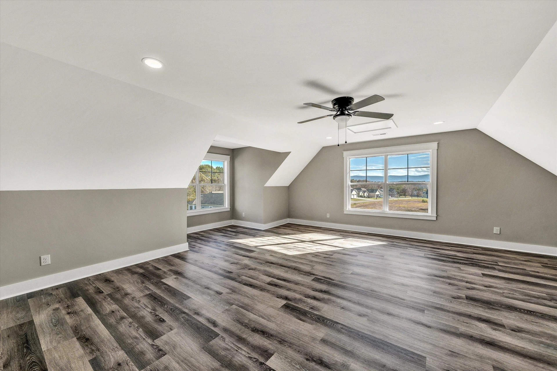 1154 Barrow Hills DR - Photo 39