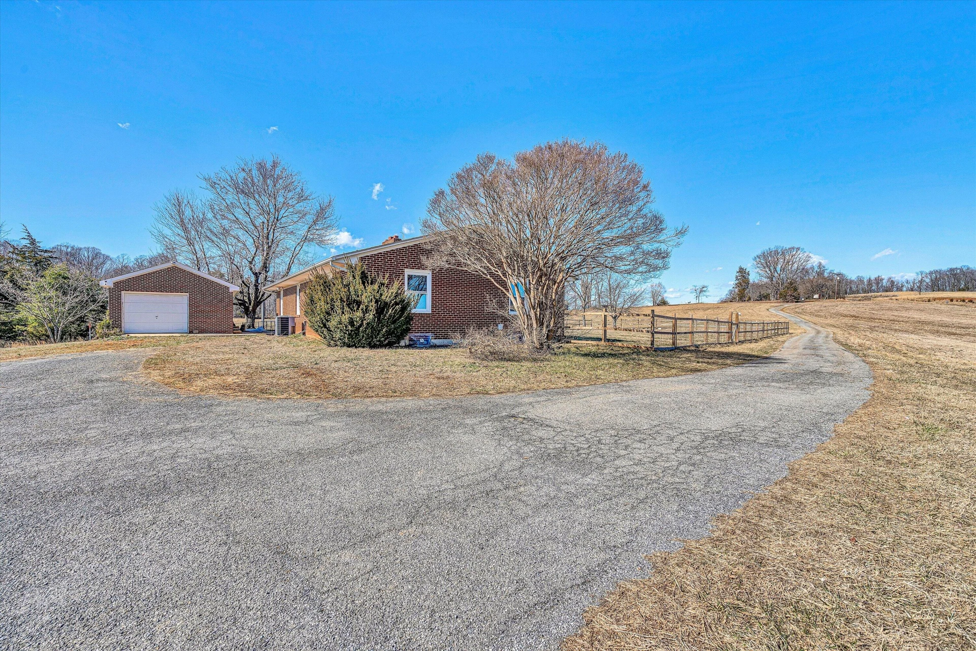 4015 White House RD - Photo 32
