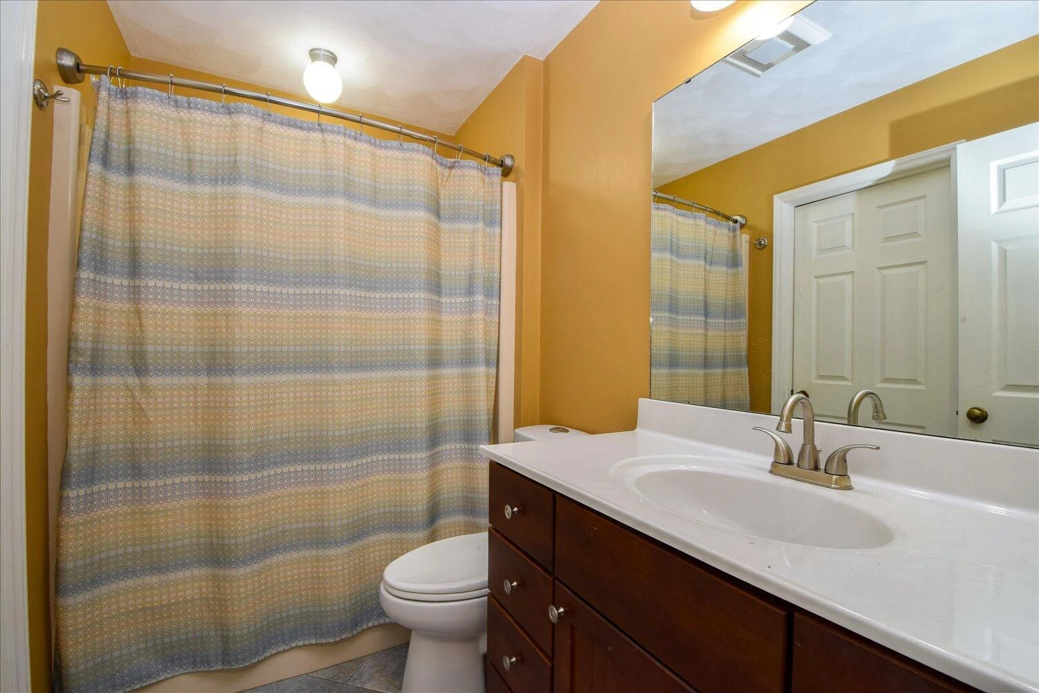 246 Pinehurst DR - Photo 16