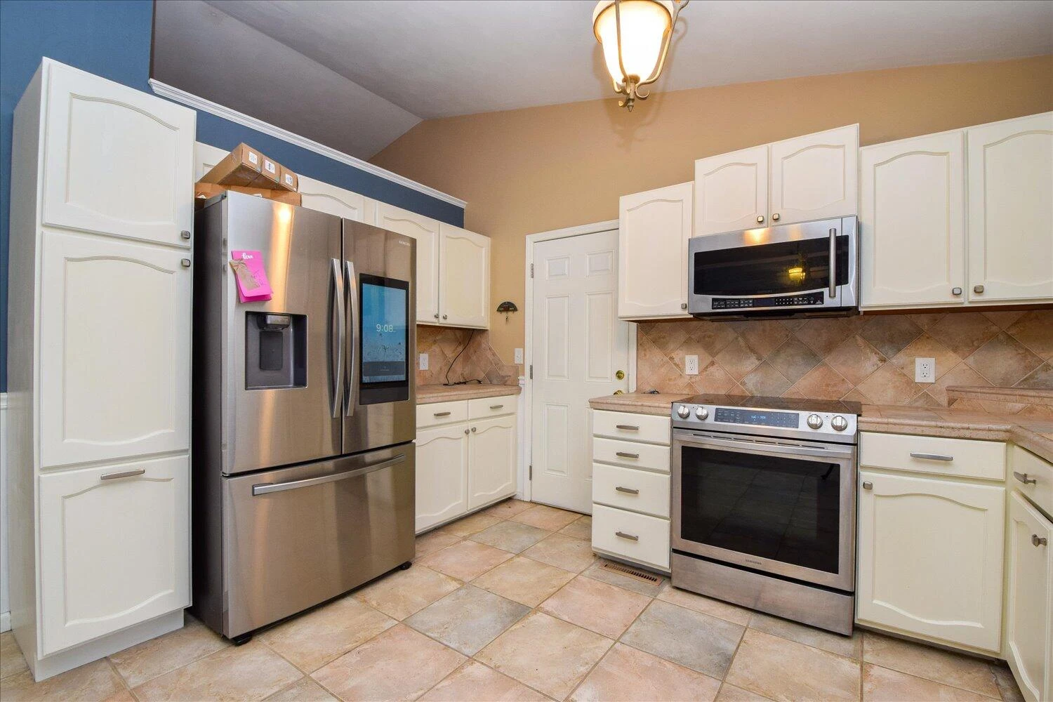 246 Pinehurst DR - Photo 7