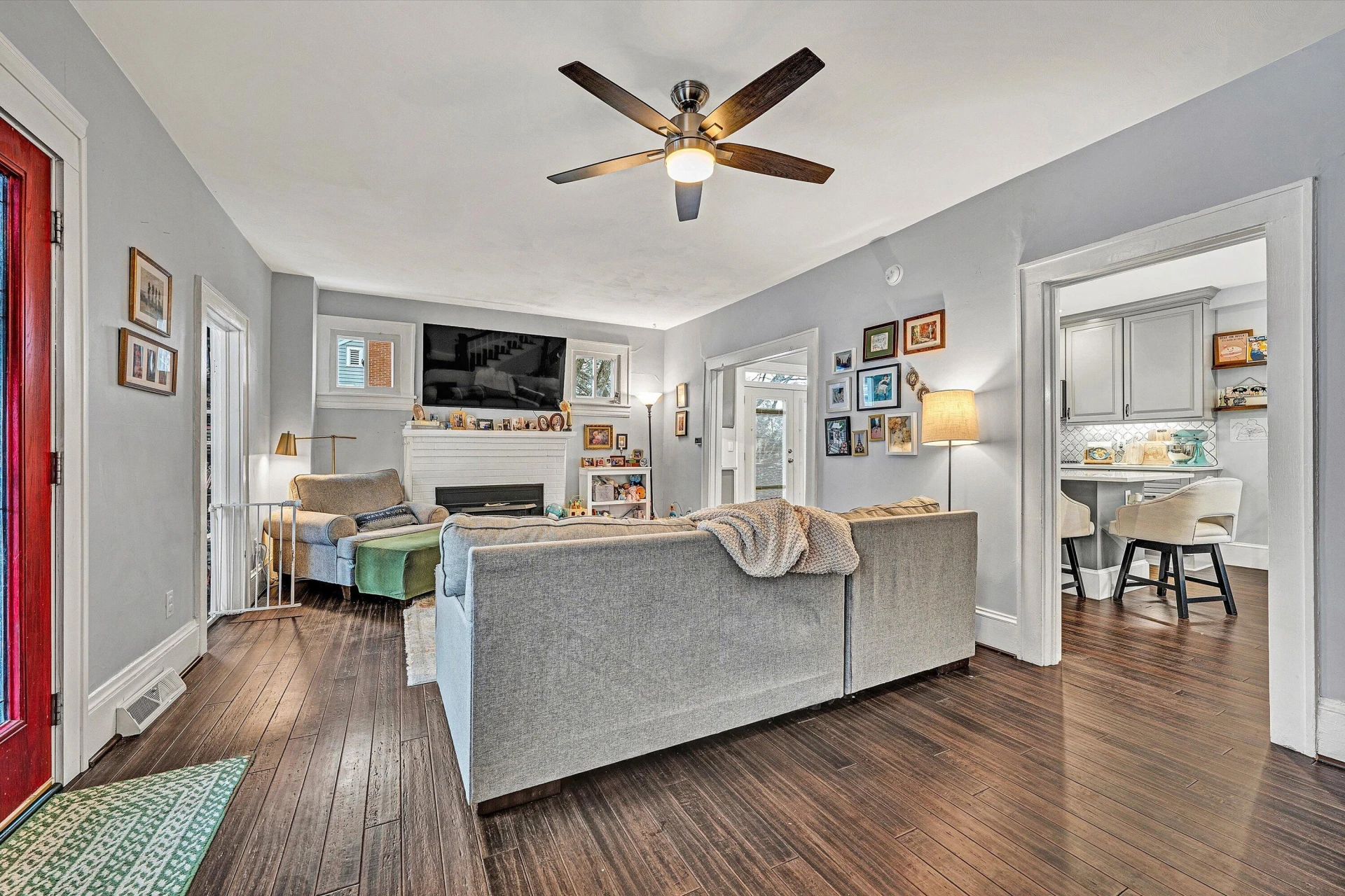 2549 Alberta AVE SW - Photo 12