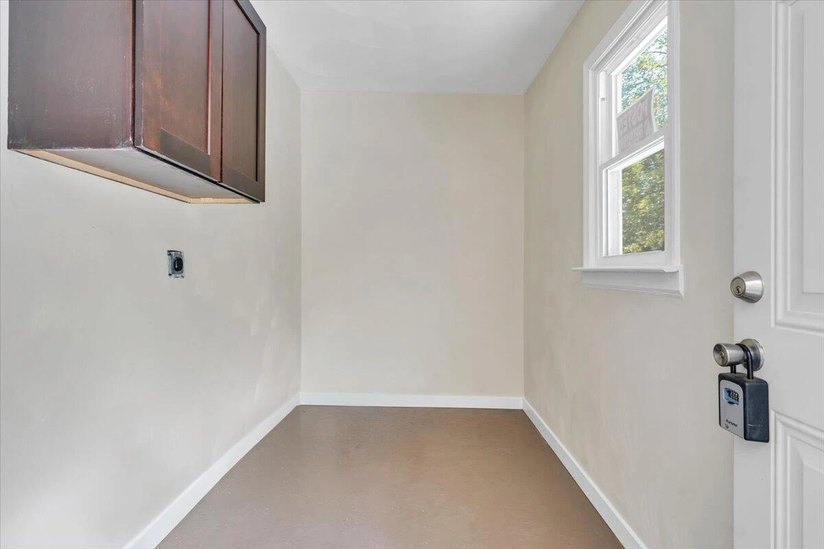602 Rutherford AVE NW - Photo 30
