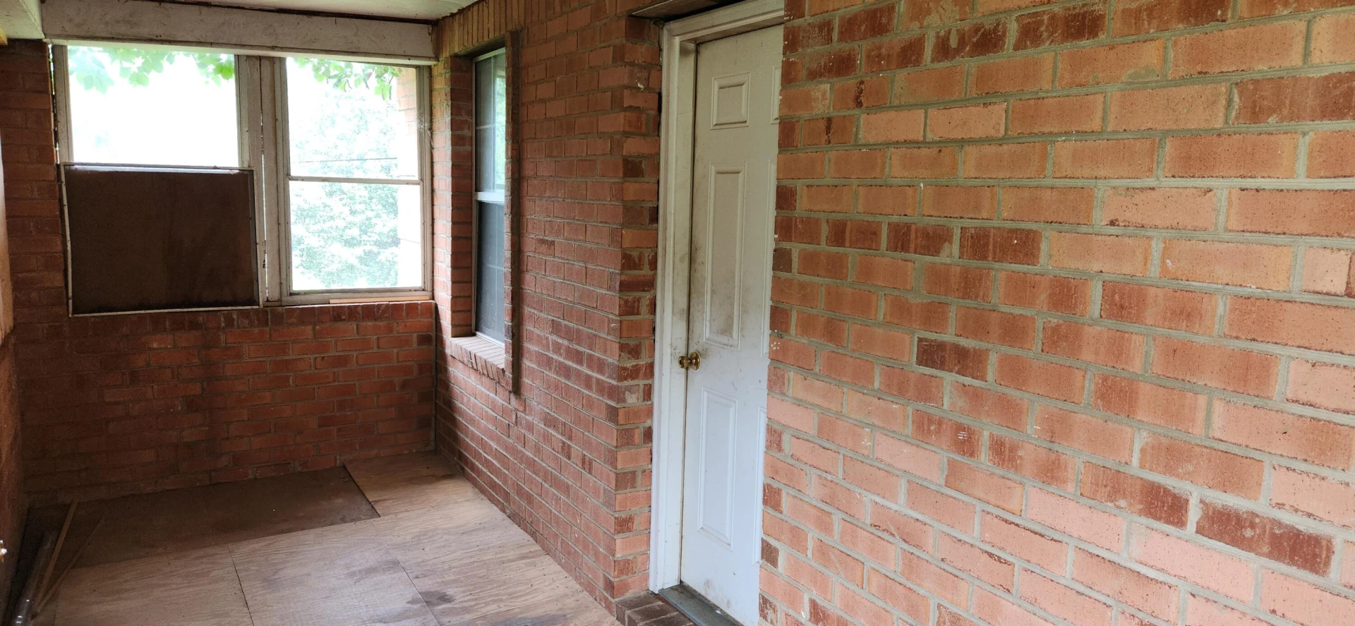 13384 Hardy RD - Photo 17