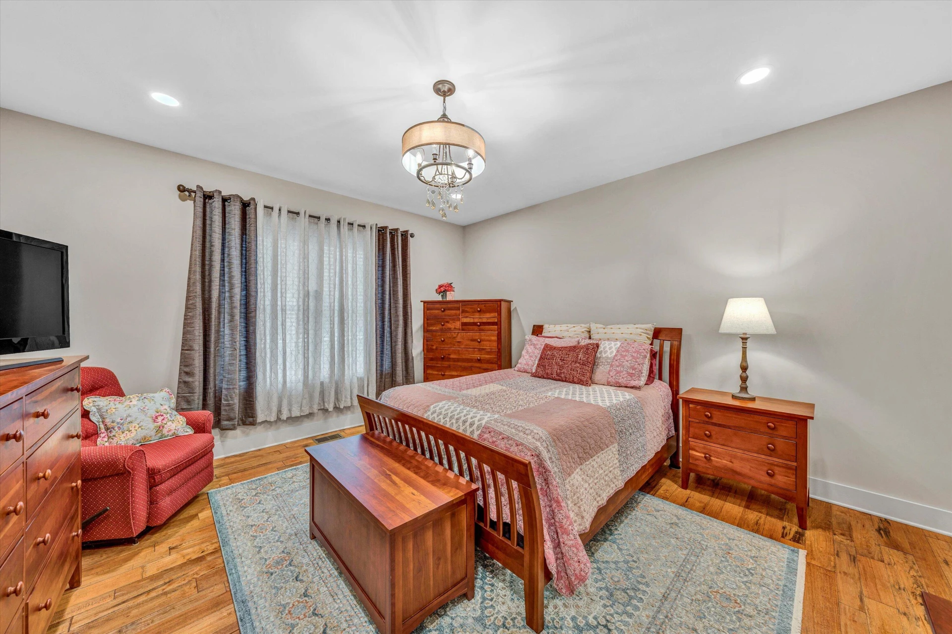 389 Carroll DR - Photo 16