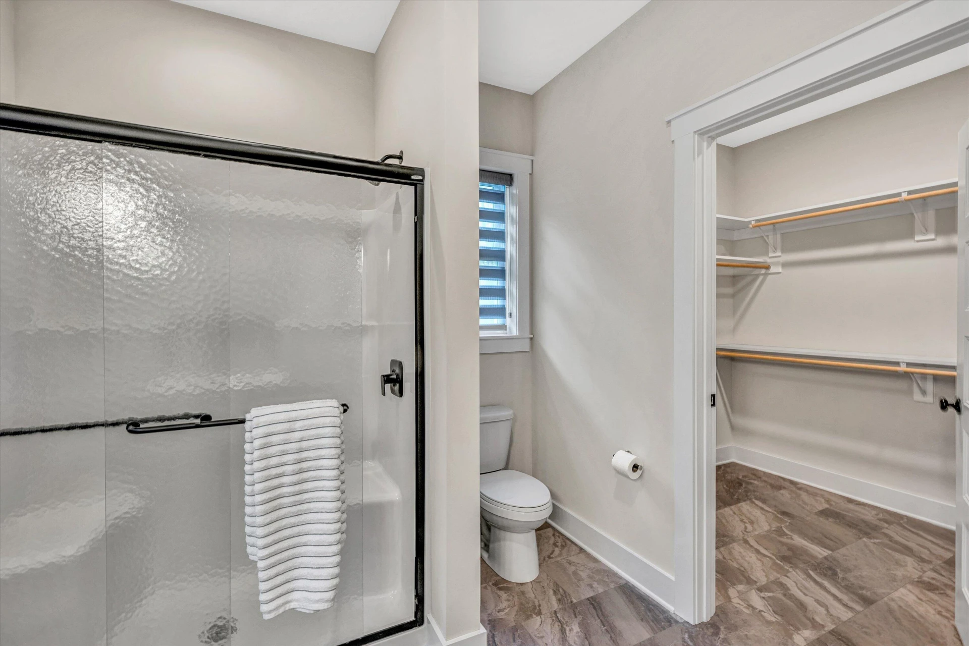 389 Carroll DR - Photo 19