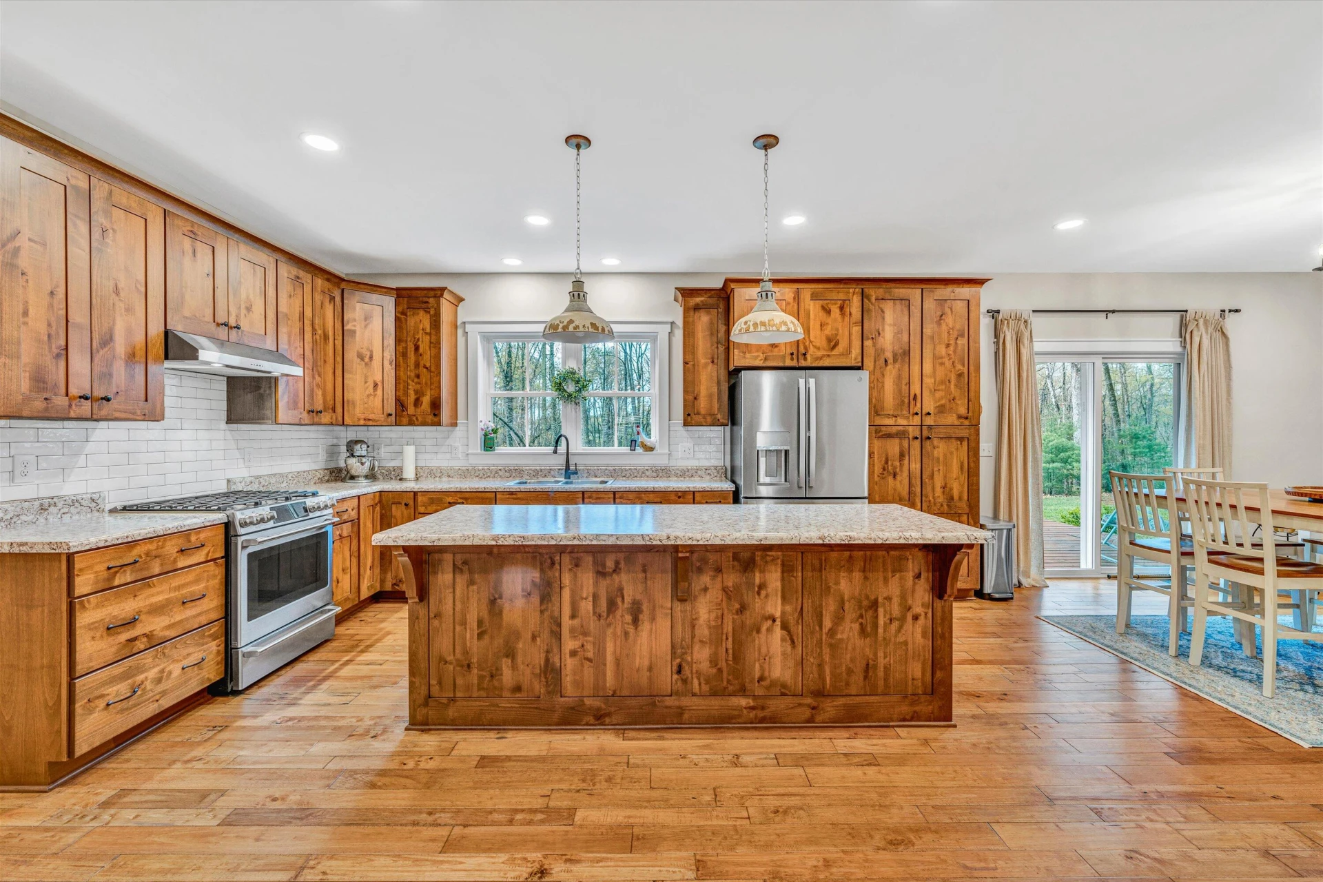389 Carroll DR - Photo 10