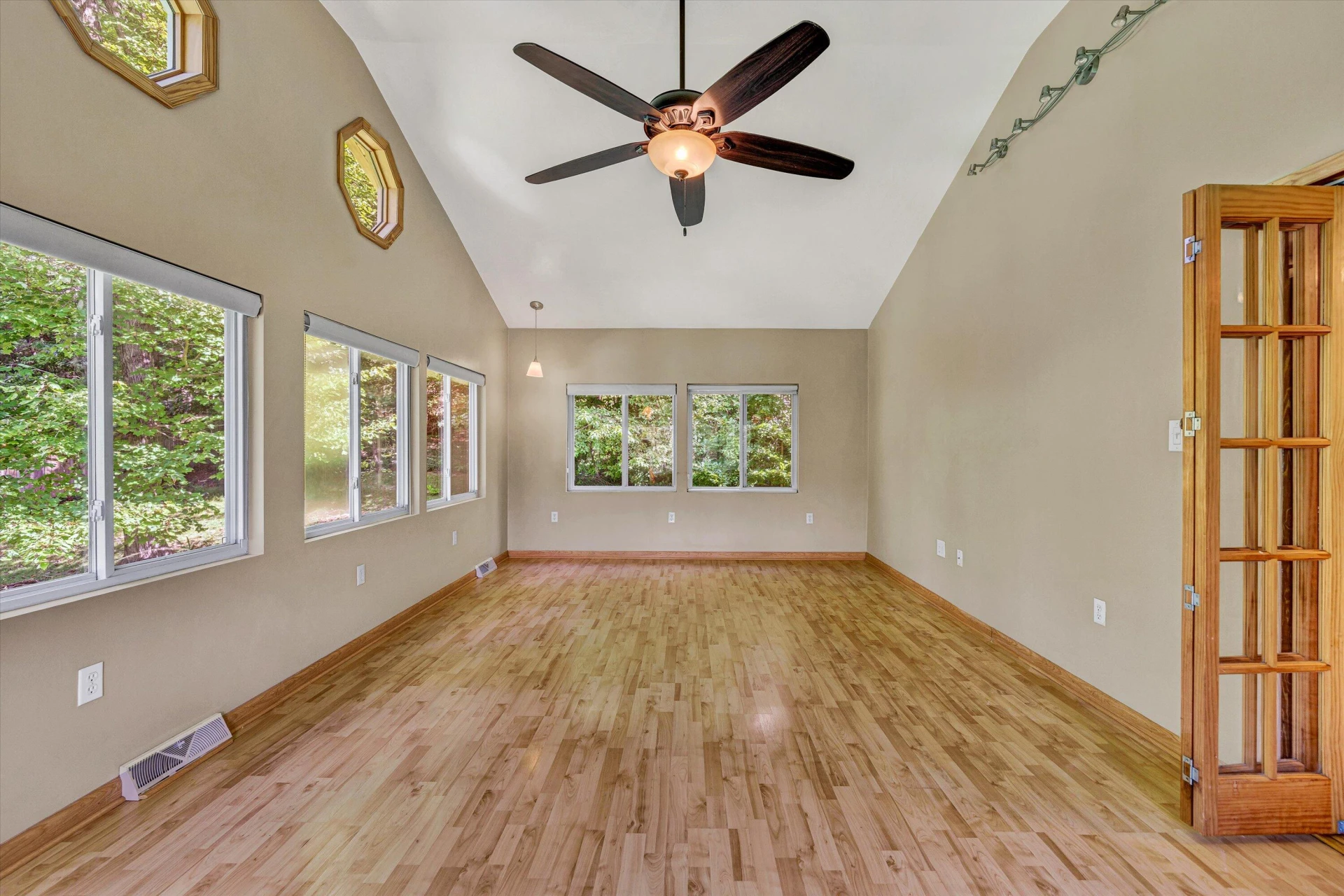 35 Spruce CIR - Photo 17