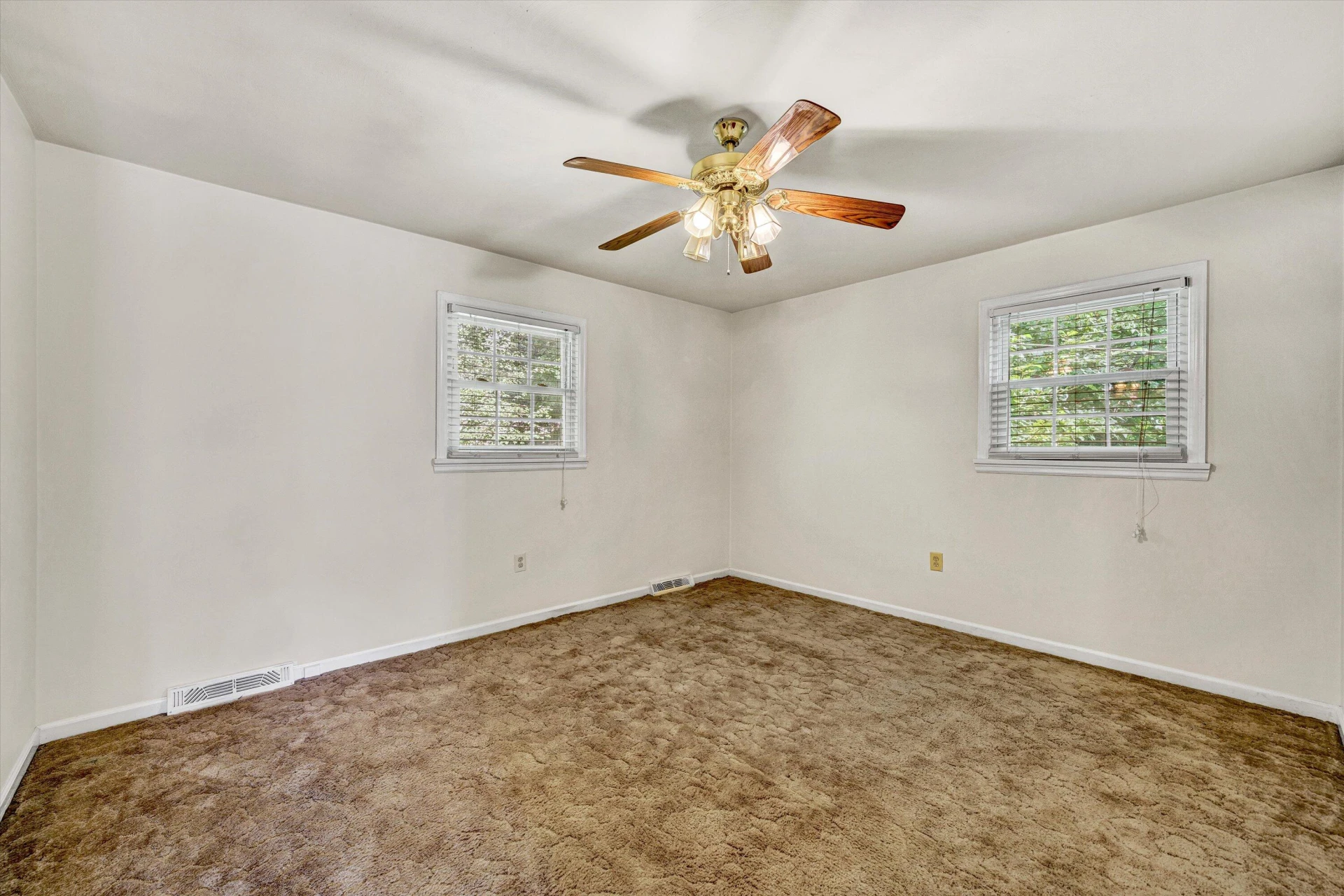 35 Spruce CIR - Photo 22