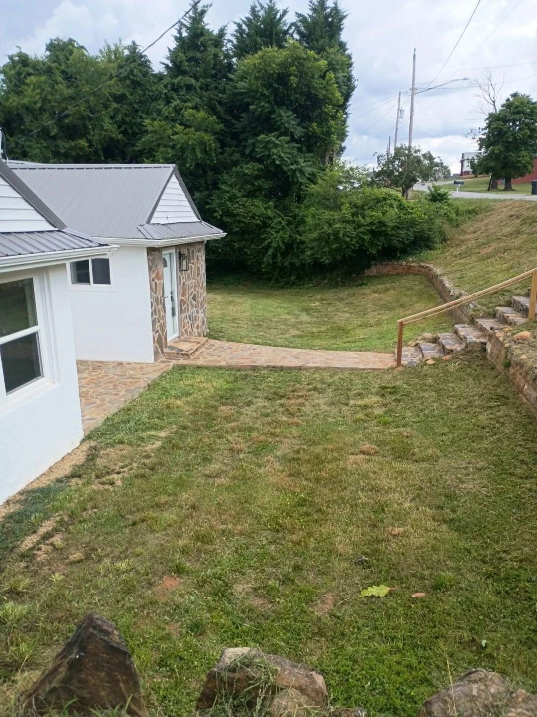 55 Hill ST - Photo 5