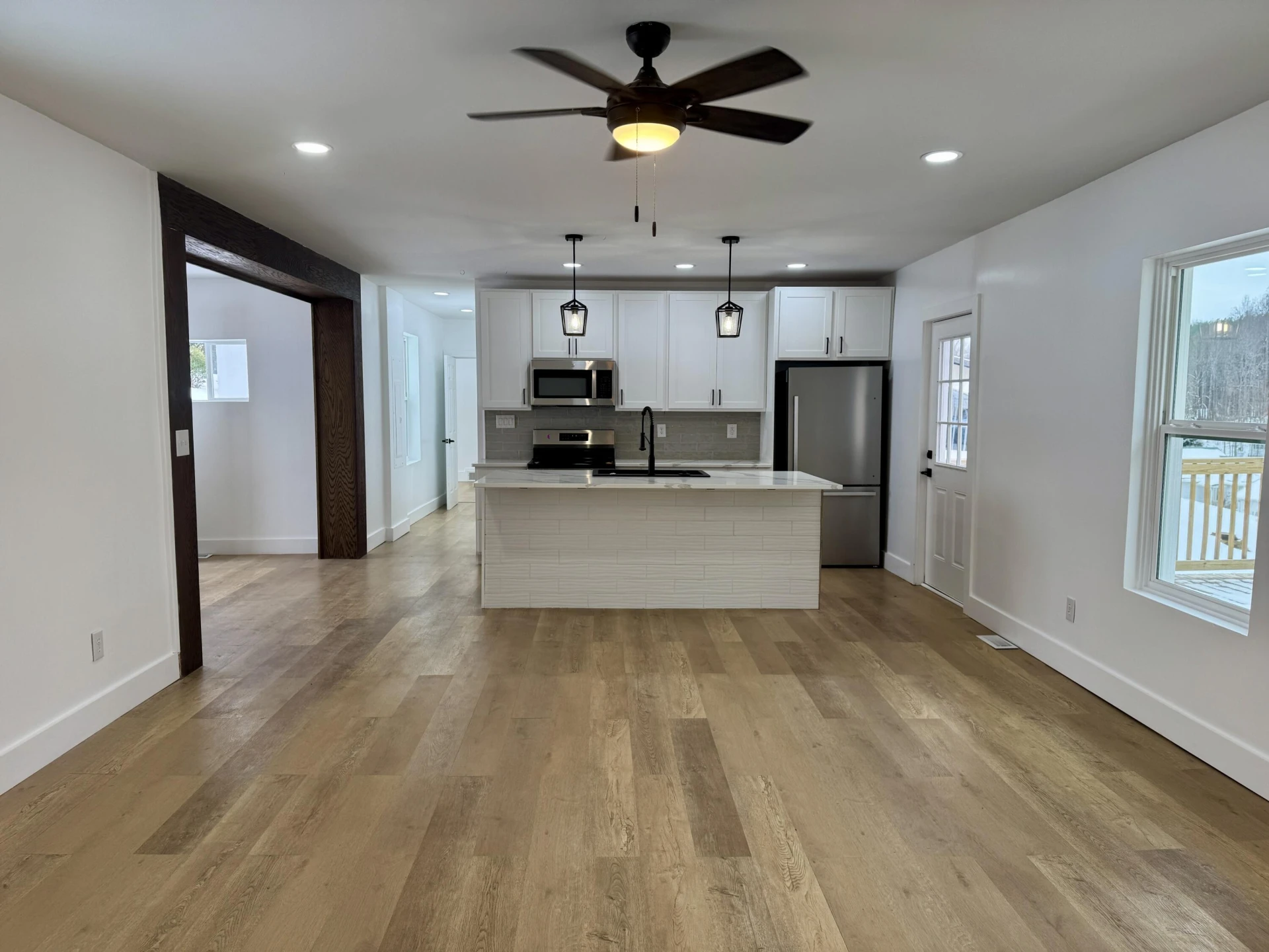 55 Hill ST - Photo 7