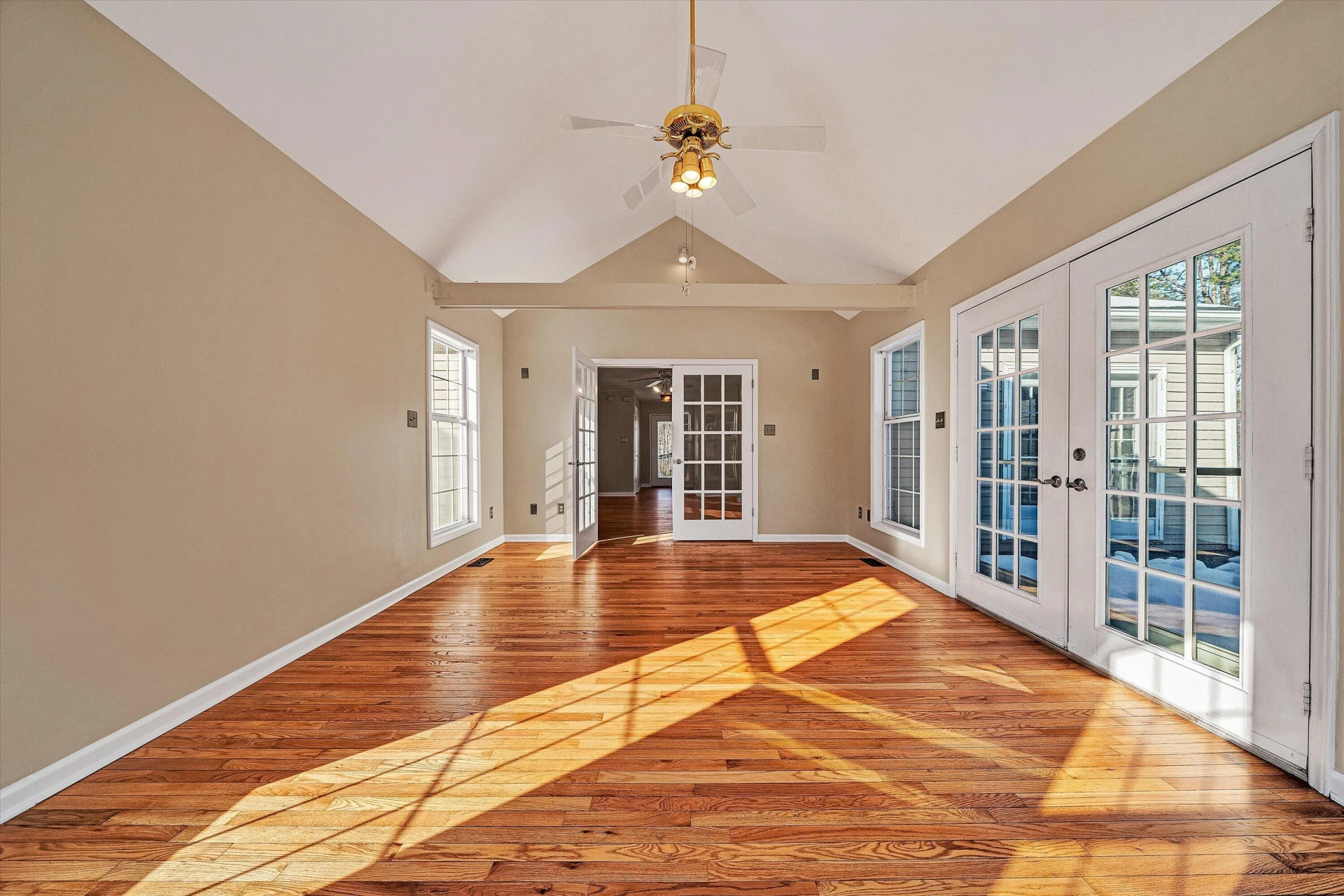 3120 Carvins Cove RD - Photo 10