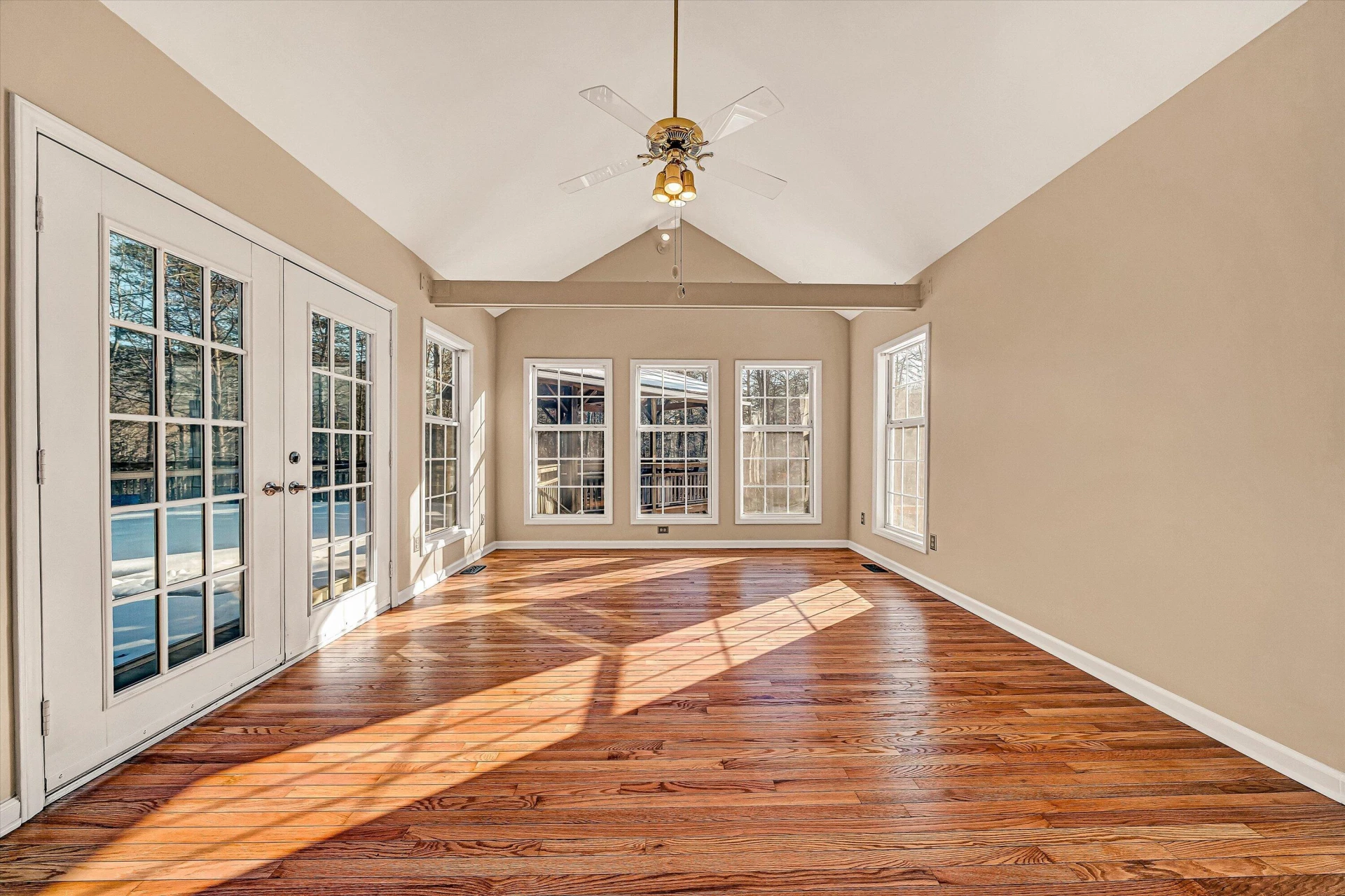 3120 Carvins Cove RD - Photo 11