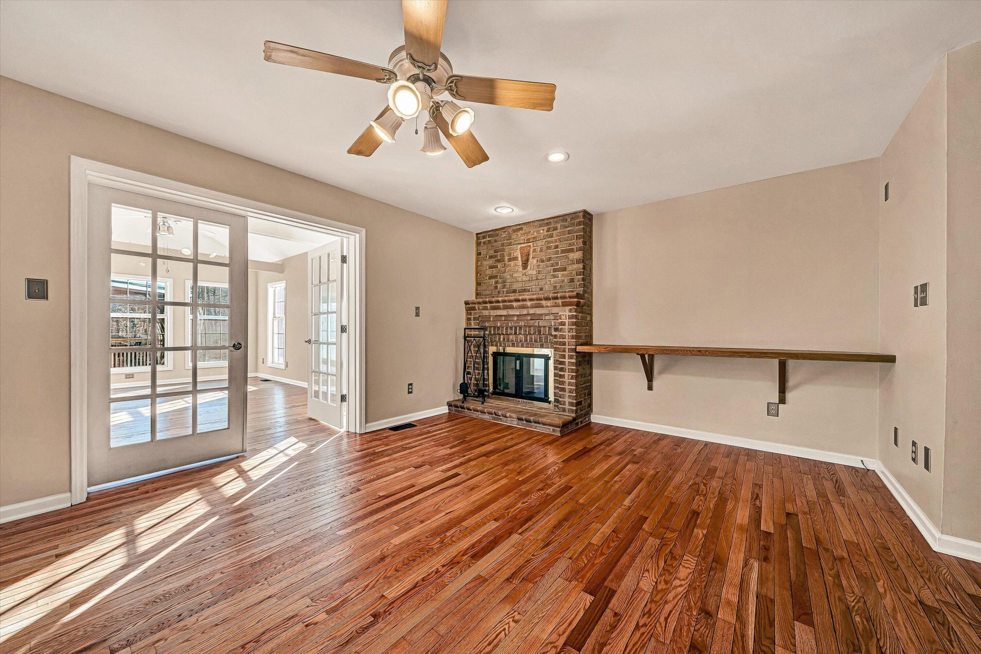 3120 Carvins Cove RD - Photo 5
