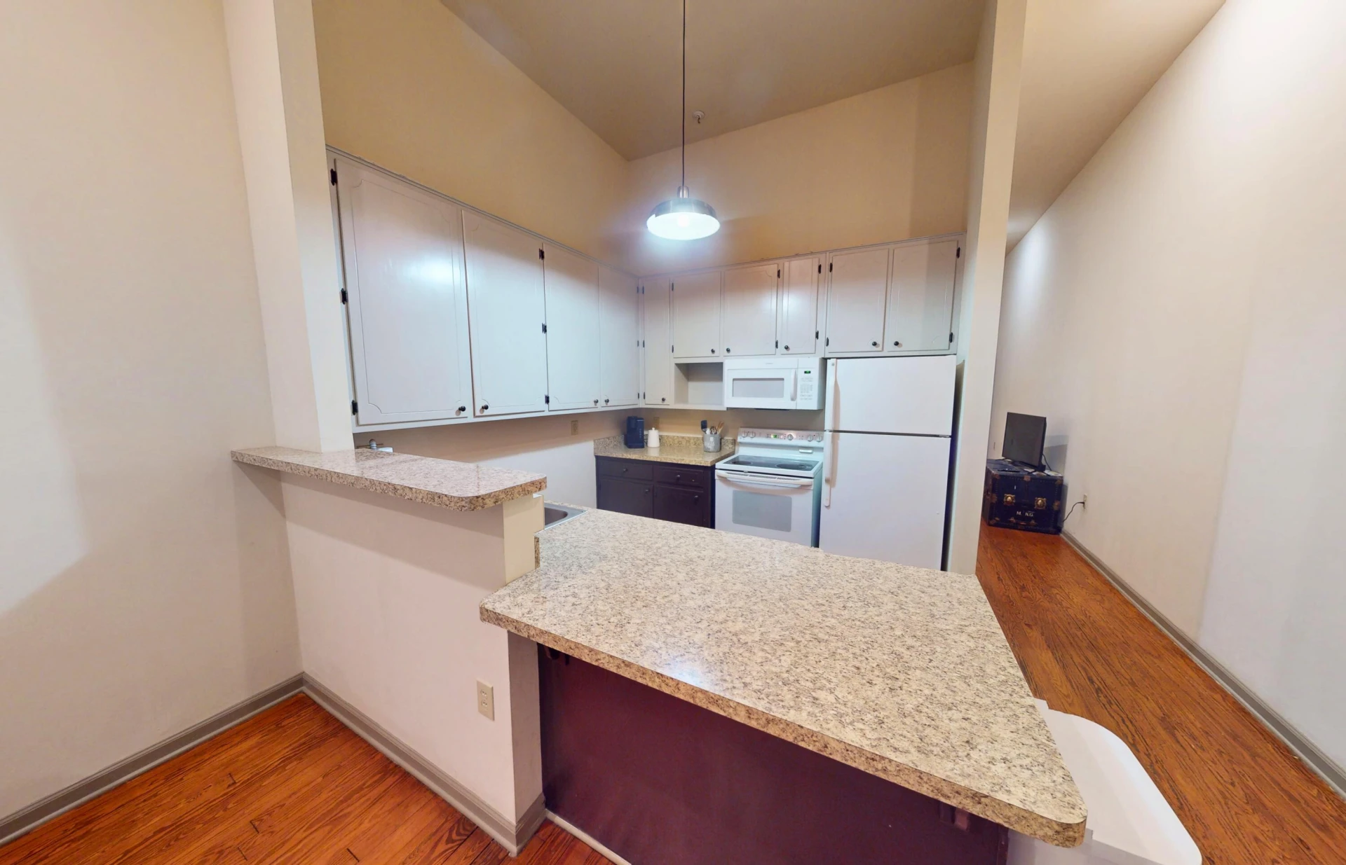 135 Salem AVE SW - Photo 13