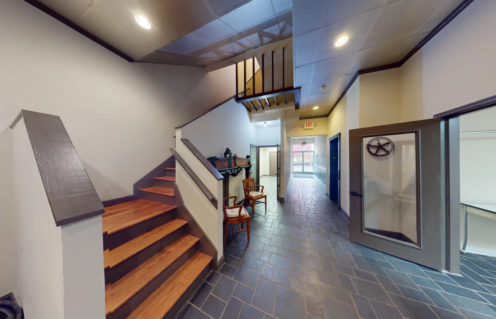 135 Salem AVE SW - Photo 20