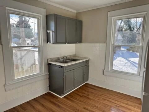 3110 Shenandoah Valley AVE NE - Photo 2