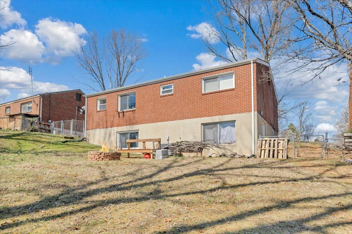 4644 Desi RD NW - Photo 26