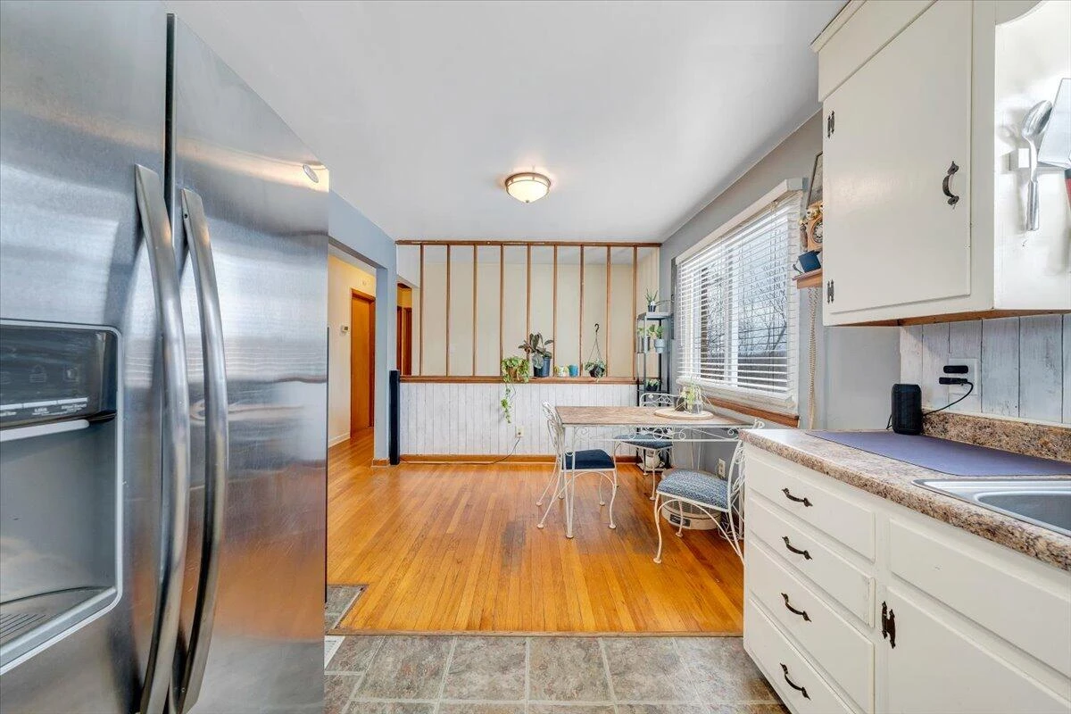 4644 Desi RD NW - Photo 11