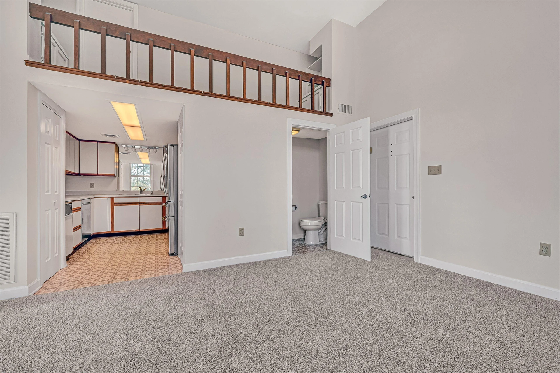 129 Academy ST - Photo 12