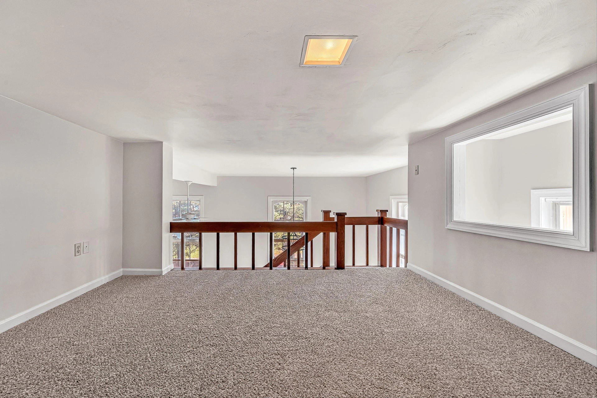 129 Academy ST - Photo 16