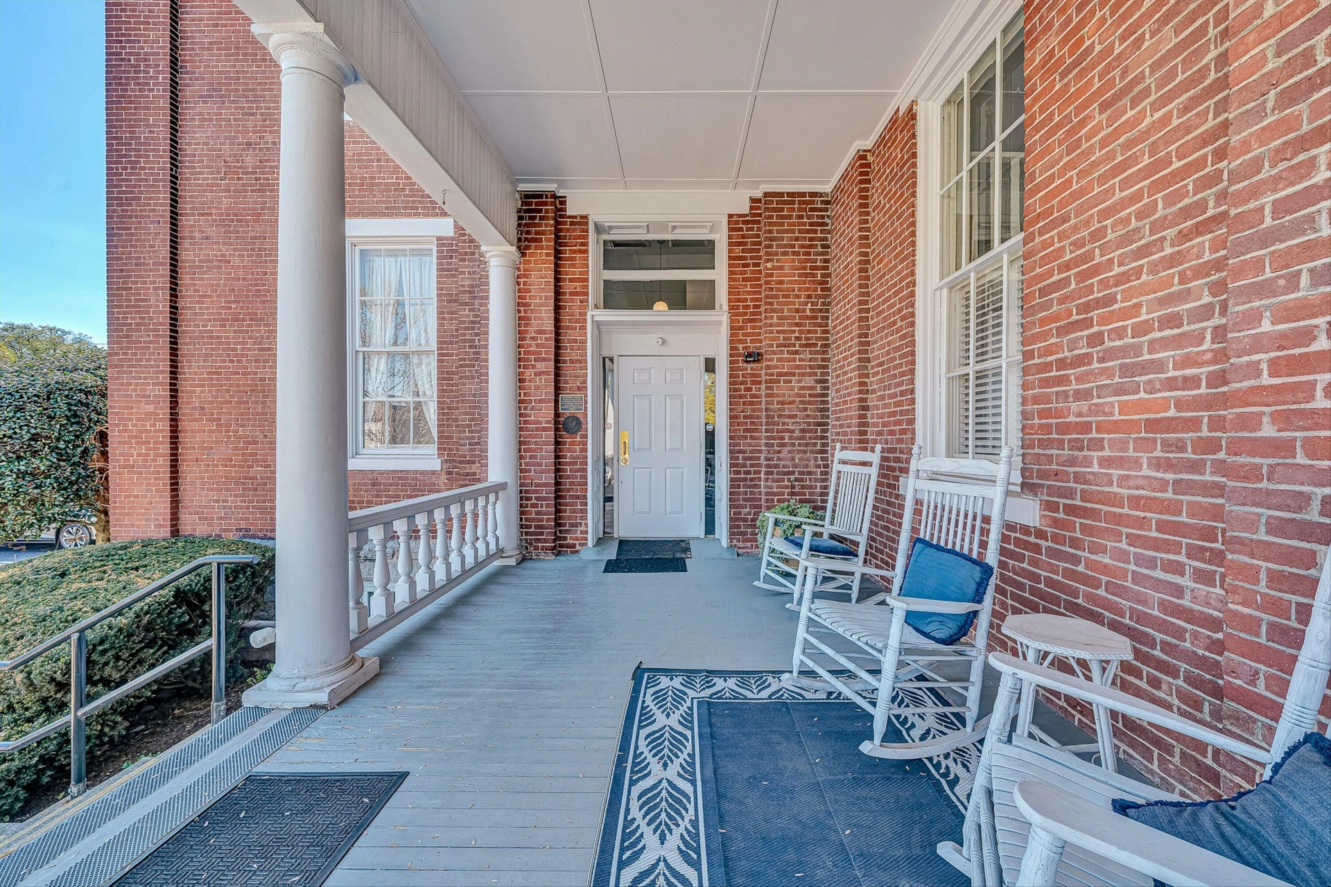 129 Academy ST - Photo 3