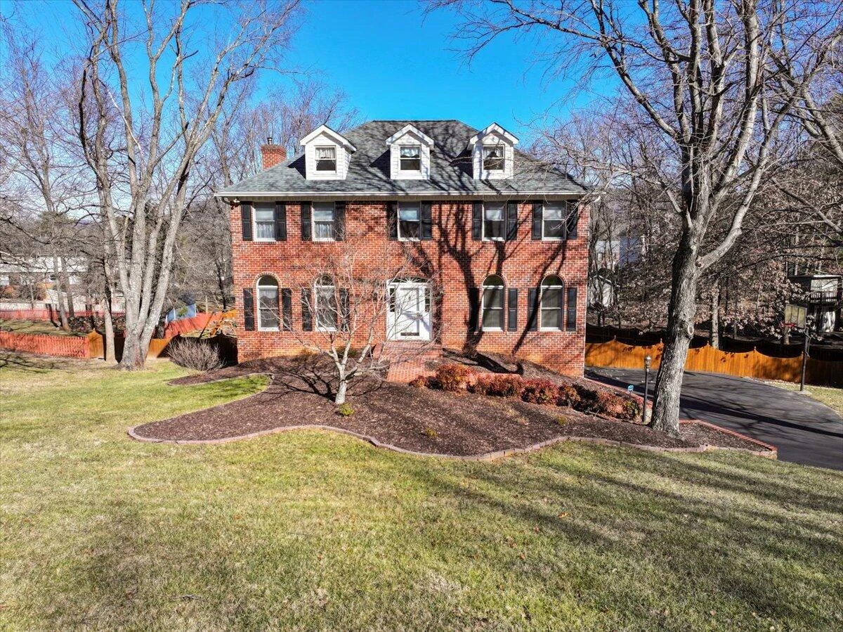 681 Stayman RD - Photo 3