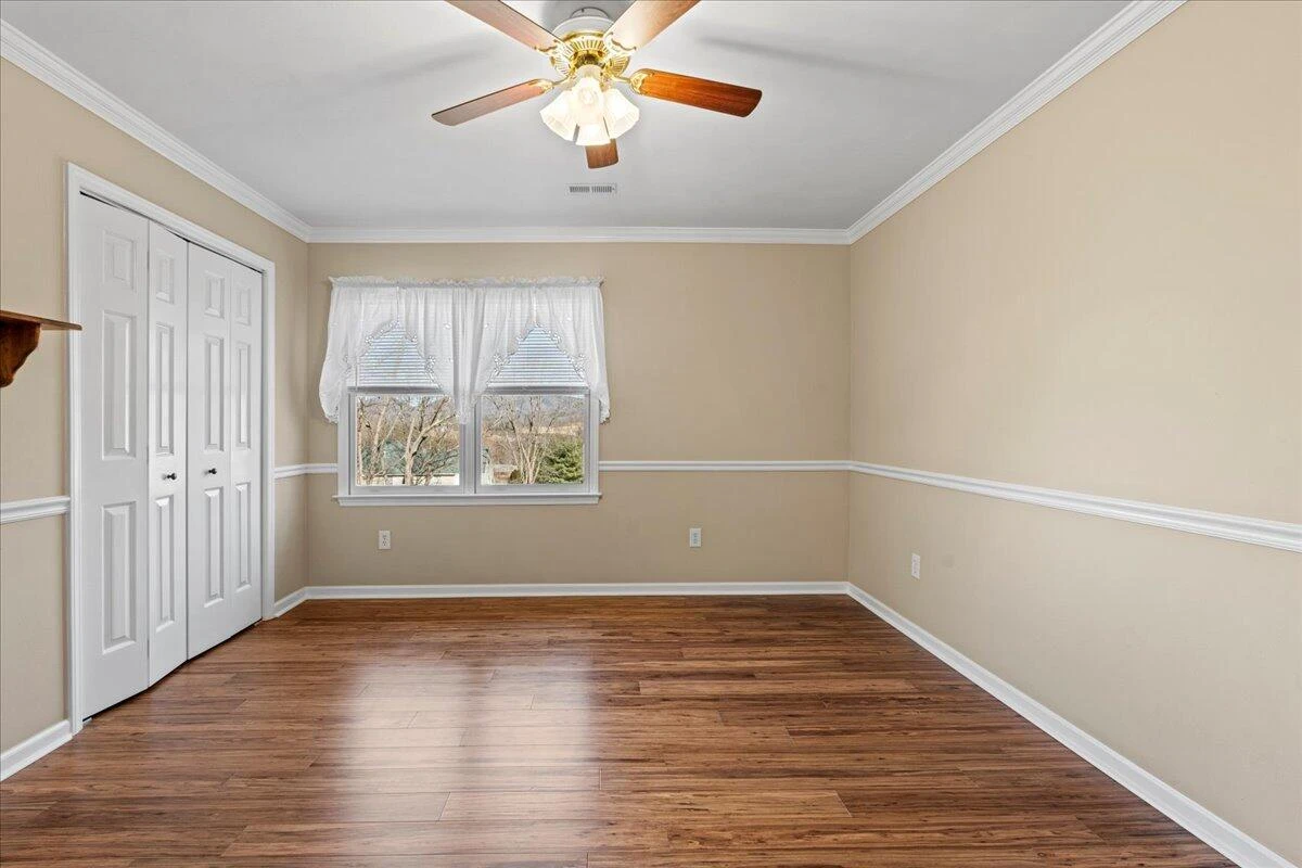 681 Stayman RD - Photo 37