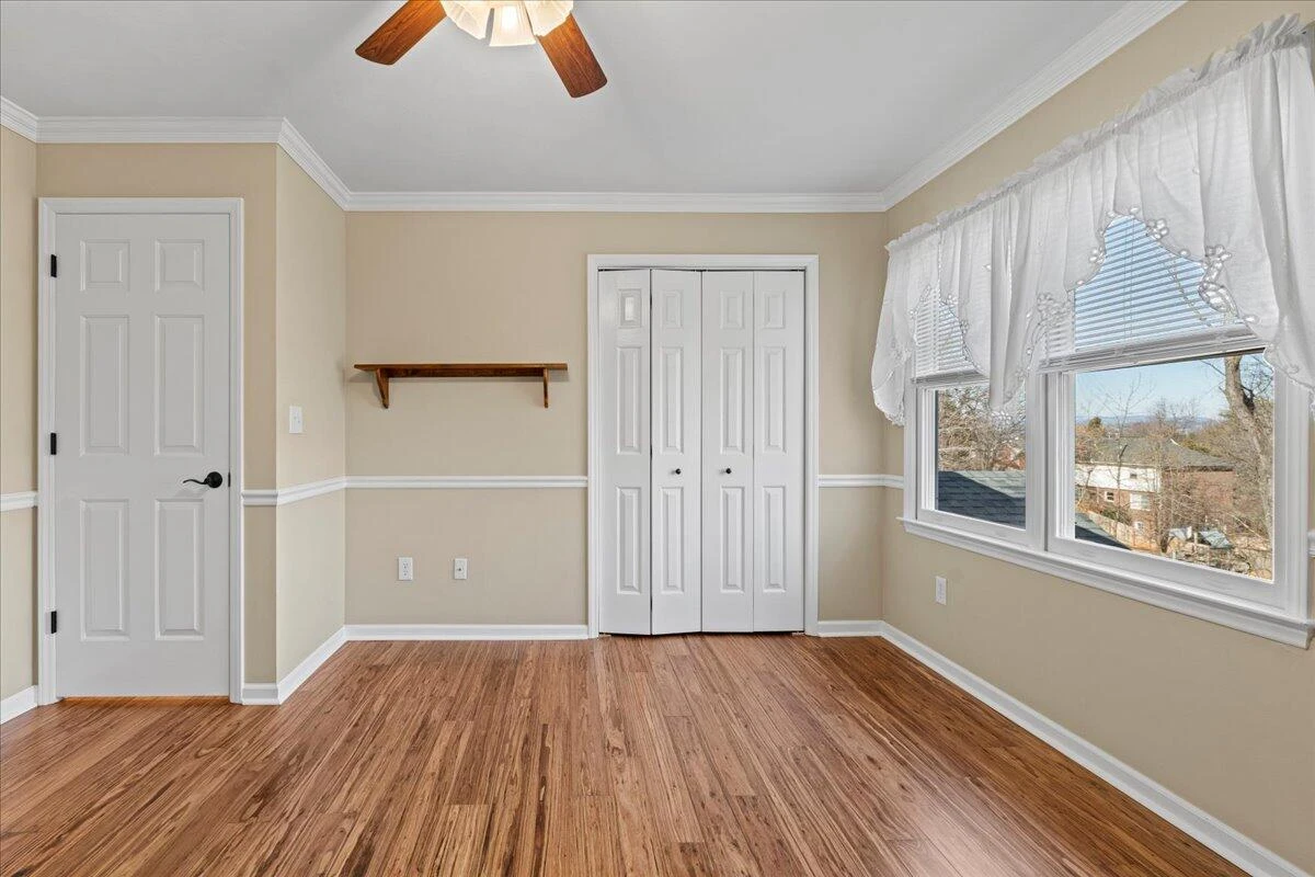 681 Stayman RD - Photo 38