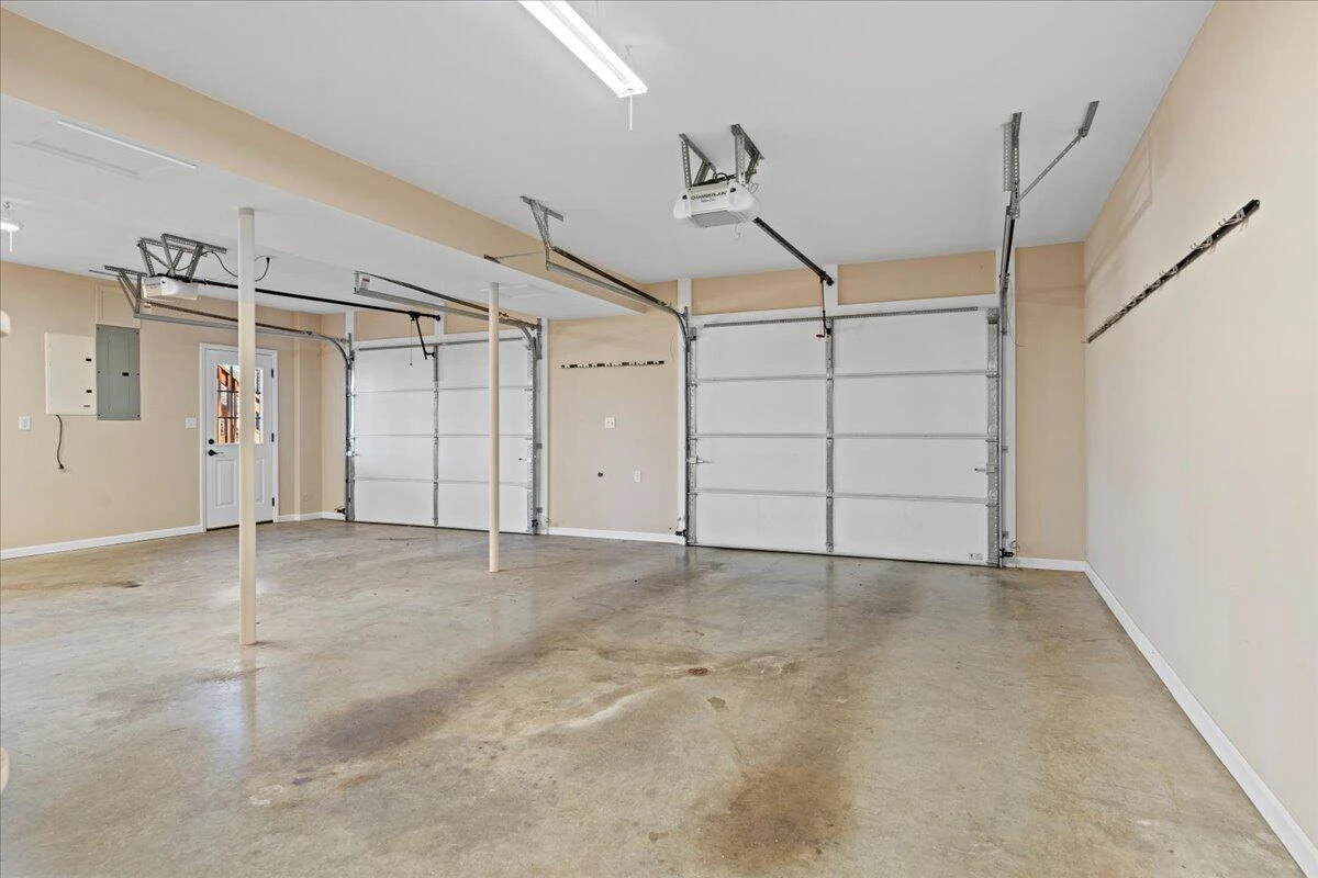 681 Stayman RD - Photo 45