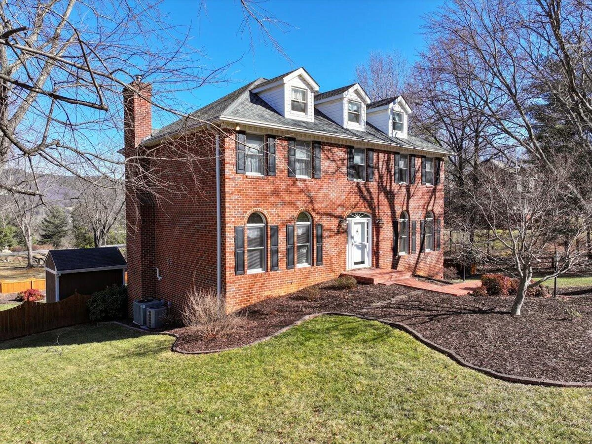 681 Stayman RD - Photo 5