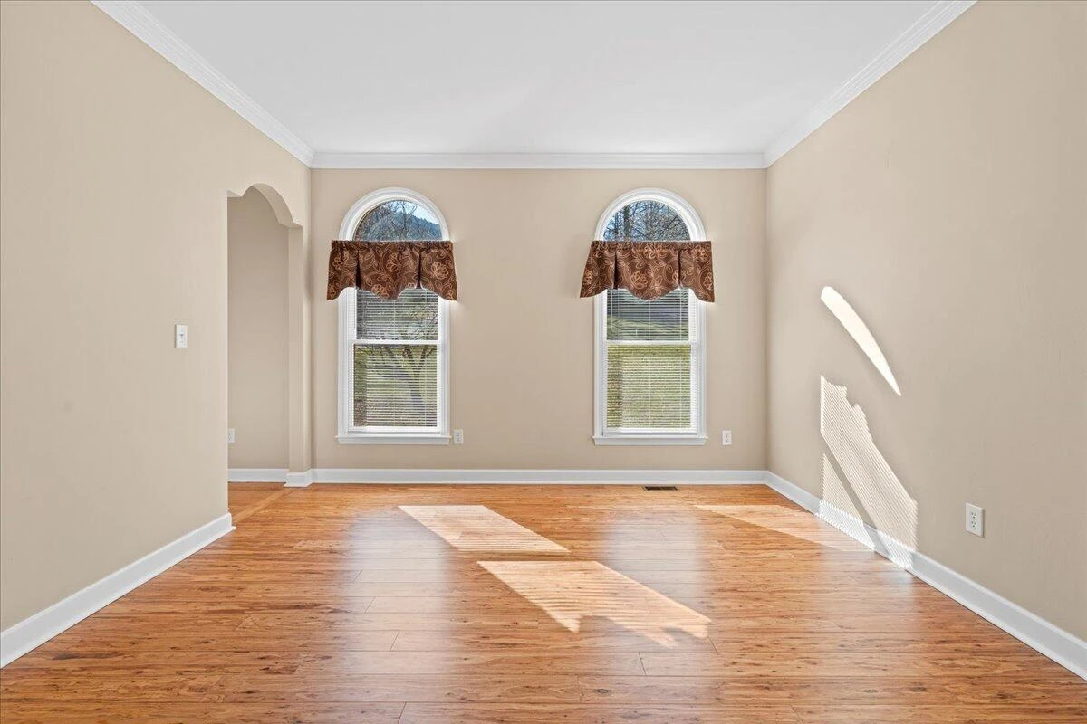 681 Stayman RD - Photo 7