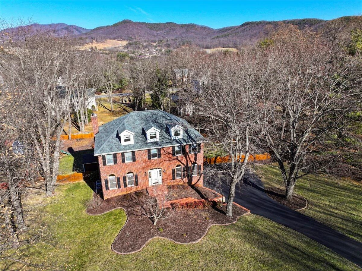 681 Stayman RD - Photo 79