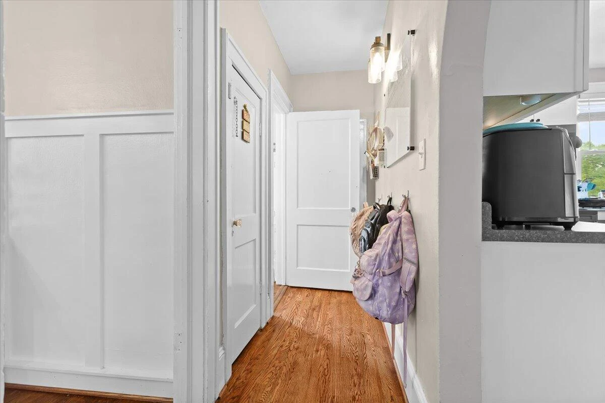 1639 Sunset AVE - Photo 13