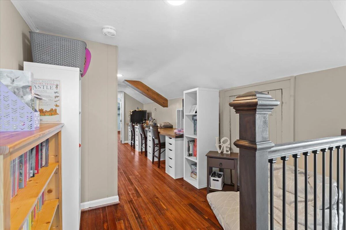 1639 Sunset AVE - Photo 21