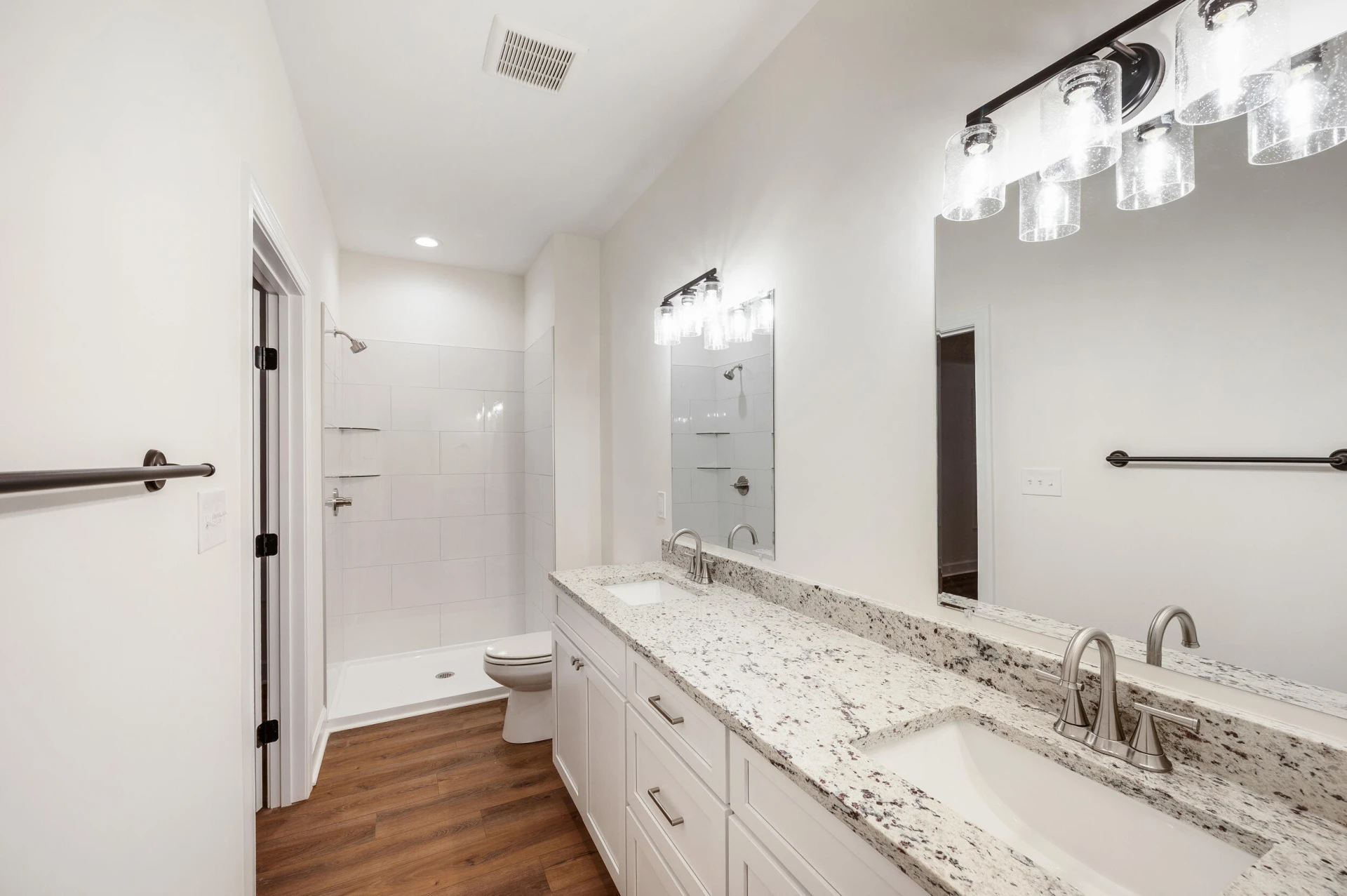 10480 Leesville RD - Photo 25