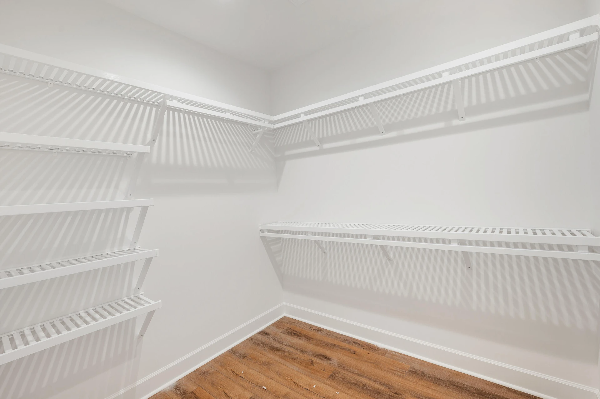 10480 Leesville RD - Photo 26