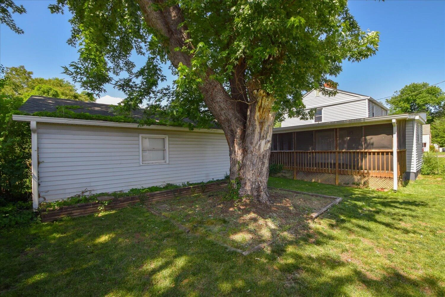3012 Kennedy ST NE - Photo 37
