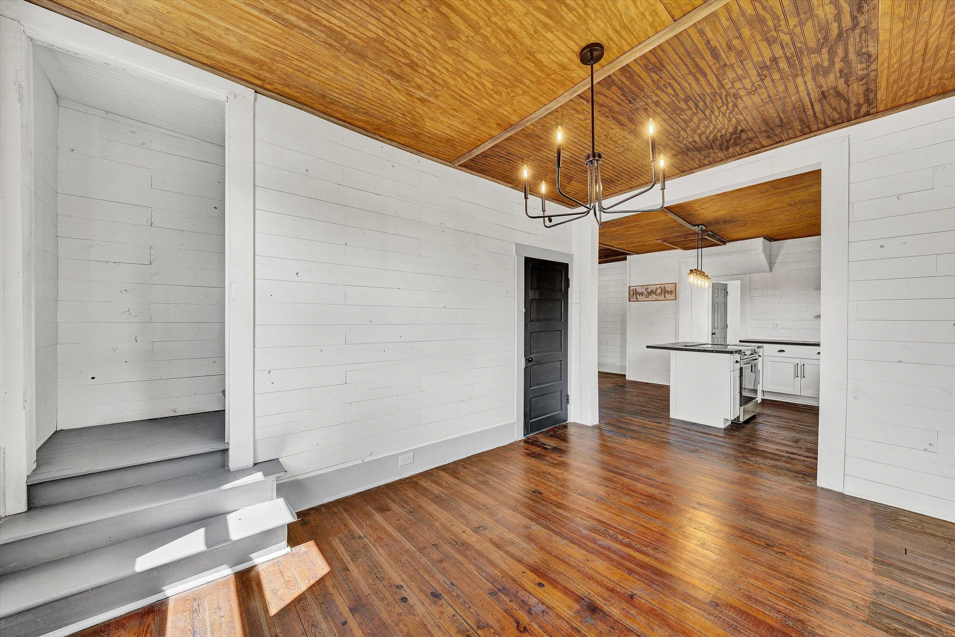 402 7th ST - Photo 13