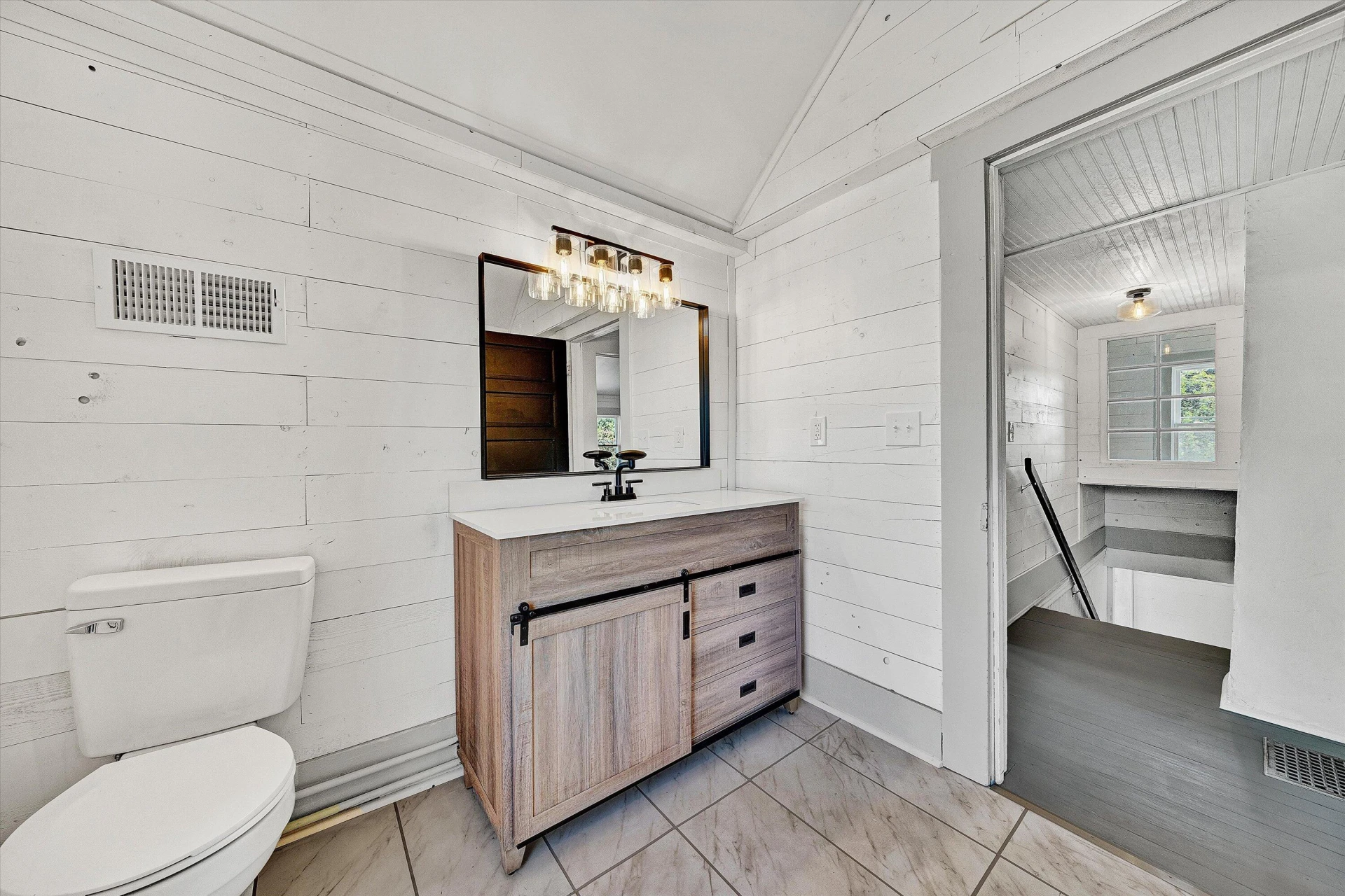 402 7th ST - Photo 25