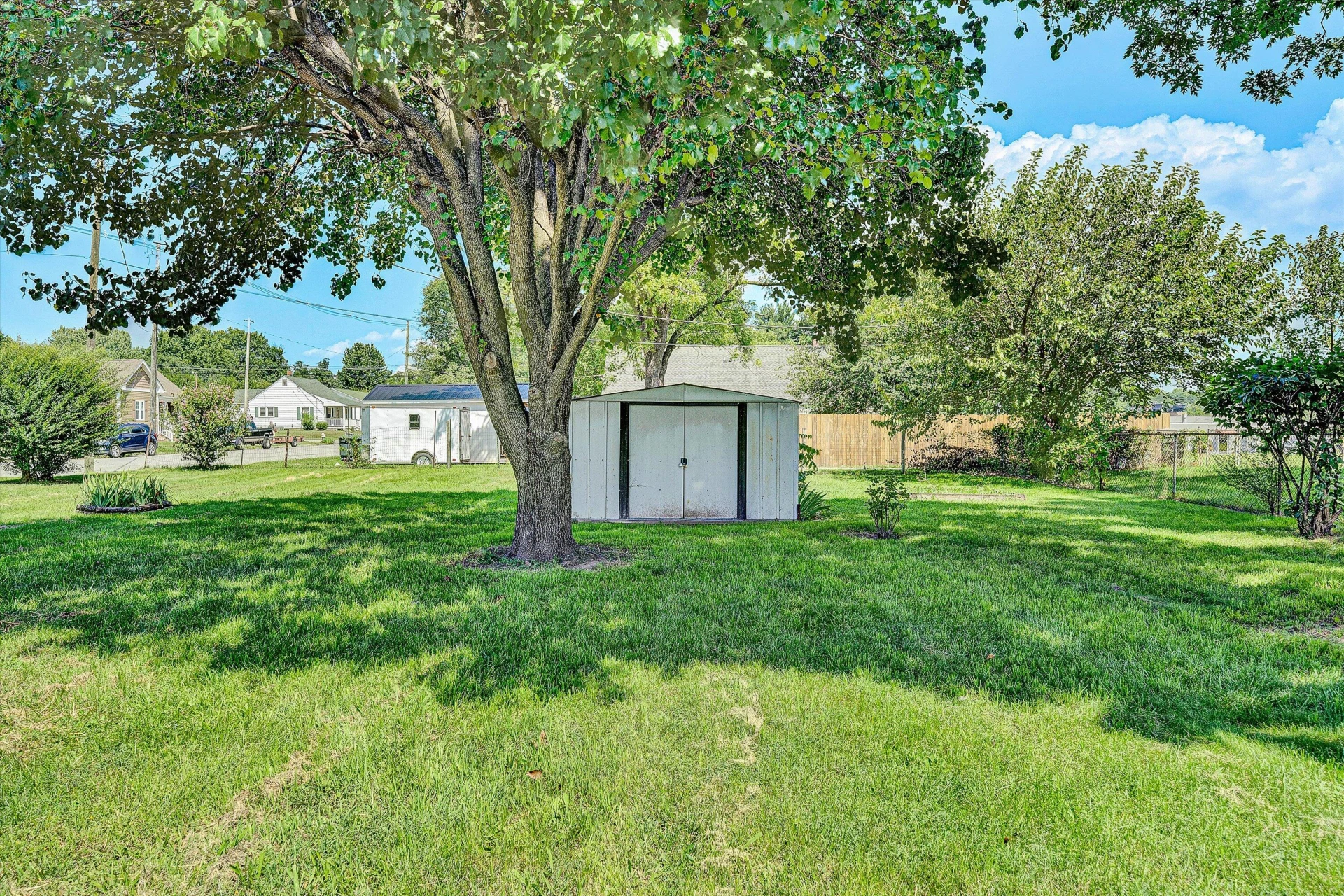 402 7th ST - Photo 31