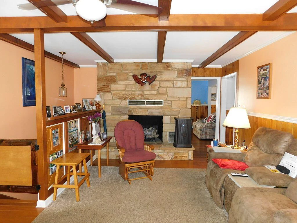 150 Wescott RD - Photo 10