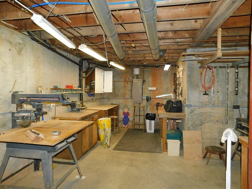 150 Wescott RD - Photo 36