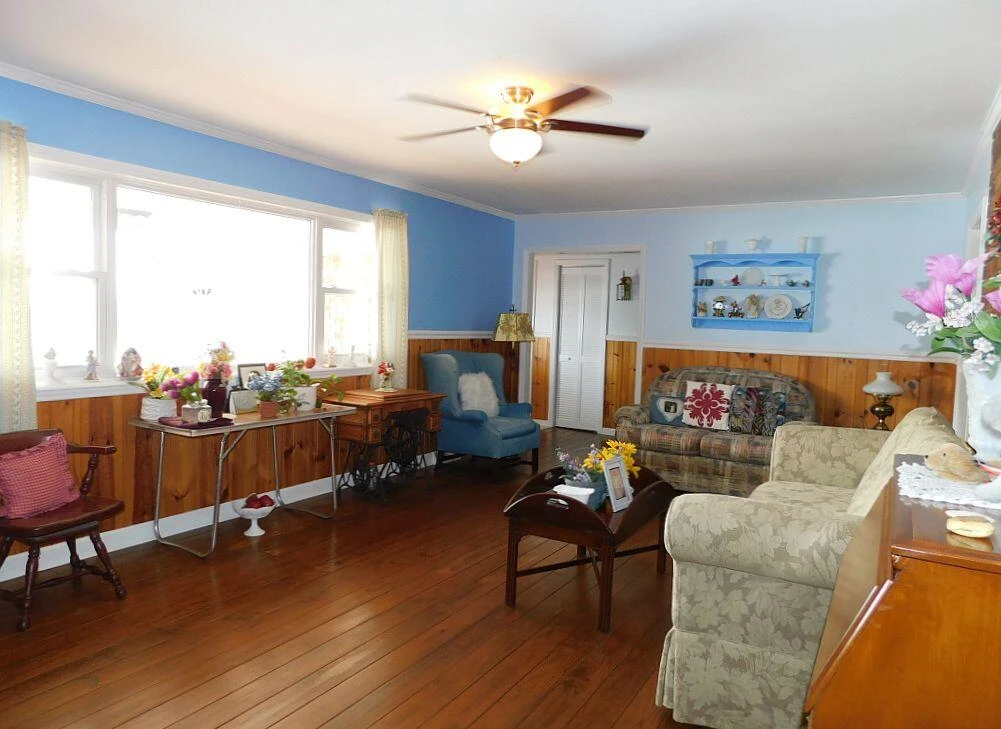 150 Wescott RD - Photo 5