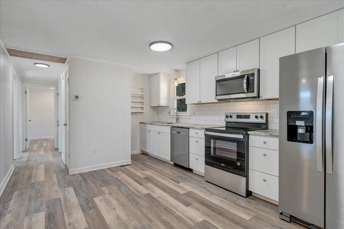 1572 Little Catawba Creek RD - Photo 16
